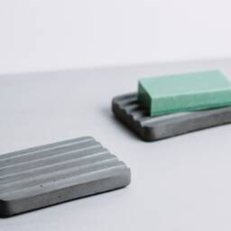 Wave Concrete Soap Dish, Scalloped Minimalist Holder, Modern Curved Tray, Grey Cement Bathroom Decor, Unique Wavy Saver Gift - thumbnail 2