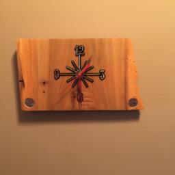 North Dakota Handmade State Quarter Clock With Inlaid Quarters. Fully Customizable - thumbnail 2