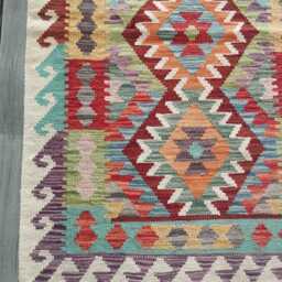 Kilim Rug Classic, Handmade Artisan Afghan Turkish Persian Rug, Navajo Moroccan Bohemian Flatweave, Natural Wool Multicolour 127x81 cm - thumbnail 2