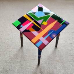 Colorful Epoxy Resin Side Table, Modern Abstract Art Accent Table - thumbnail 3