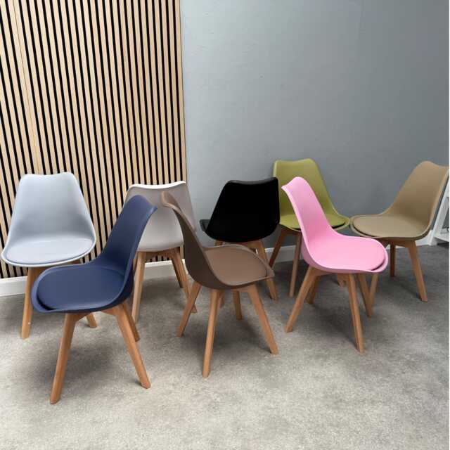 Mid-Century Modern Dining Chair Pu Leather, Solid Wood Legs - image 1