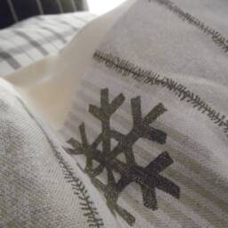 Holiday Pillows.throw Pillows.cushion Covers.slipcovers.toss Pillow.christmas Decor.pillow Covers.silver Sprinkling Of Glittery Thread - thumbnail 3