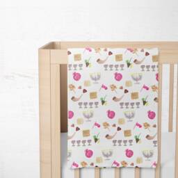 Chanukah Baby Muslin Swaddle Blanket Gift Set Hanukkah Gift, Jewish Holiday, Pacifier Clip, 47??47In - thumbnail 3
