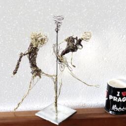 Steampunk Ballet Dancers. Wire Sculptures On Metal Stand Ooak/Metal Art Modern Contemporary Art - thumbnail 3