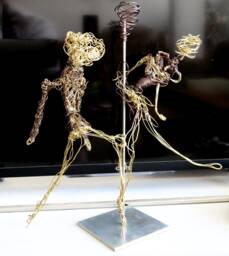 Steampunk Ballet Dancers. Wire Sculptures On Metal Stand Ooak/Metal Art Modern Contemporary Art - thumbnail 1