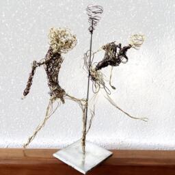 Steampunk Ballet Dancers. Wire Sculptures On Metal Stand Ooak/Metal Art Modern Contemporary Art - thumbnail 2