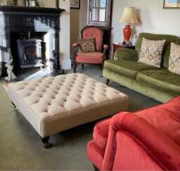 Chesterfield Plush Velvet Footstool - Deep Buttoned Ottoman With Mahogany Legs