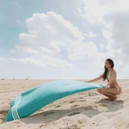 Organic Cotton Turkish Towel Without Fringe, Hand-Woven Beach Bath - thumbnail 3