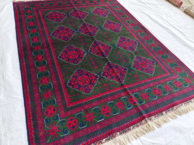 5x7Ft Handmade Afghan Soft Wool Rug, Green & Red Geometric Design, Rug For Living Room - image 1