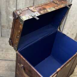 Antique Style Aged Chestnut Brown Travel Trunk English Bespoke Living Room Storage Side Table - thumbnail 3