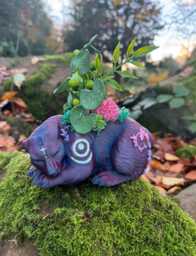 Dreaming Bear Druid Sparkly Plum With Succulents 14cm X 10cm