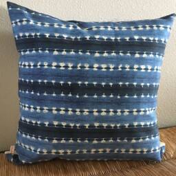 Blue Tie Dye Print Outdoor Pillow Cover - thumbnail 4