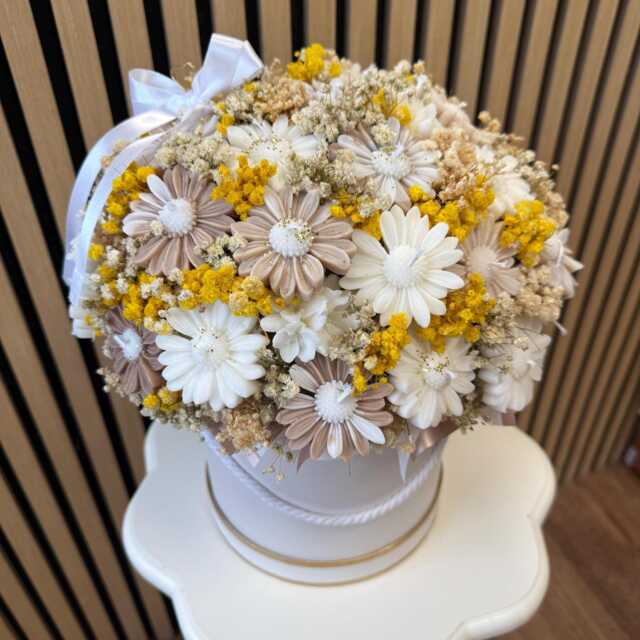 Daisy Candle Bouquet Floral Arrangement Gift For Her Home Decor - image 1