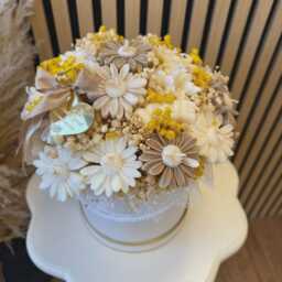 Daisy Candle Bouquet Floral Arrangement Gift For Her Home Decor - thumbnail 2