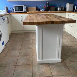 The Hereford Kitchen Island Oak Top, Farrow & Ball Finish, Wine Rack, Cupboards - thumbnail 4