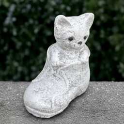 Stone Mouse in Boot Statue Concrete Sculpture Outdoor Animal Decoration Handmade Ornament Mouse Lover Gift - thumbnail 1