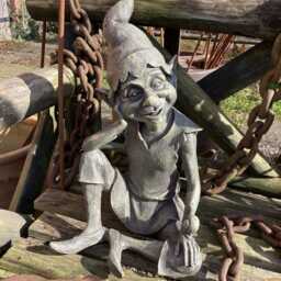 Resin Thinking Pixie Garden Ornament - thumbnail 3
