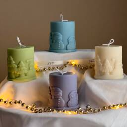 Handmade Snowman Soy Pillar Candle Christmas Home Decor - thumbnail 2