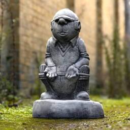 Outdoor Cricket Player Statue Concrete Sports Figurine Cement Garden Sculpture Stone Yard Decor Front Door Ornament Lawn Decoration Yard Art - thumbnail 2