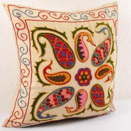 Hand-Embroidered Silk Suzani Pillow Cover - thumbnail 2