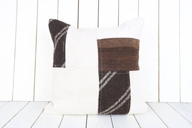 Turkish Kilim Pillow Cover Handmade Anatolian Throw - 20x20 Inch - image 1