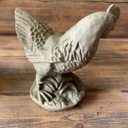 stone Garden Pair Of Chicken Hen & Cockerel Rooster Ornaments - thumbnail 4