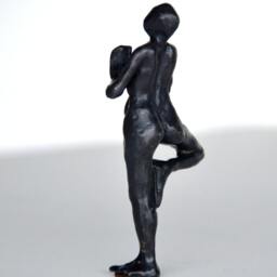 Bronze Sculpture Tree Yoga Pose - thumbnail 3
