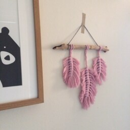 Wall Art/Dreamcatcher Feather Wall Hanging - thumbnail 2