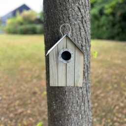 Wooden Bird House Garden Wood Tree Wall Mount Birds Nesting Box With Tin Roof - thumbnail 4