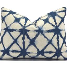Outdoor Pillow Cover With Zippers, Easy To Use & Washable, Navy Blue Shibori Net Oxford - thumbnail 3