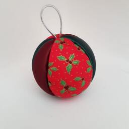 Series/Set Of 6 Christmas Baubles - Red Holly Handcrafted - thumbnail 2