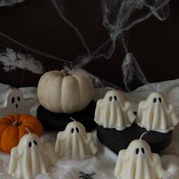 Handmade Ghost Candle Spooky Halloween Decor, Soy Wax - thumbnail 4
