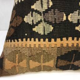 Vintage Kilim Pillow Cover, Handwoven Turkish Accent - 16x16 - thumbnail 3