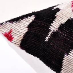 Red Black Velvet Ikat Pillow Cover, Handloom Silk - thumbnail 3