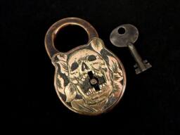 Hand Engraved/Sculpted Solid Brass Skull Pirate Tresure Chest Lock - thumbnail 1