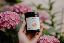 Maui/Natural Candle Scented With Mono?? De Tahiti Summer Collection - thumbnail 1
