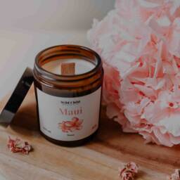 Maui/Natural Candle Scented With Mono?? De Tahiti Summer Collection - thumbnail 3