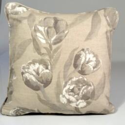 Designers Guild Tulip Pillow Cover, Beige Linen Blend, Floral Accent - thumbnail 2