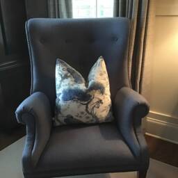 Scalamandre Shenyang in Porcelain Pillow Cover - thumbnail 4