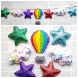 Hot Air Balloon Felt Garland. Rainbow Hot With Glitter Stars & Star Print Clouds. Wall Hanging. Nursery Decor. Nursery