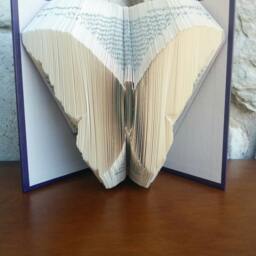 Butterfly - Folded Book Art Fully Customizable, Nature, Beauty, Collector - thumbnail 4