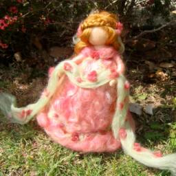 Spring Maiden - Waldorf-Inspired Needle Felted Soft Sculpture - thumbnail 2