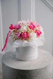 Handmade Candle Bouquet Of Roses - Mother's Day Gift Flowers For Her - thumbnail 1