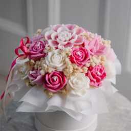 Handmade Candle Bouquet Of Roses - Mother's Day Gift Flowers For Her - thumbnail 2