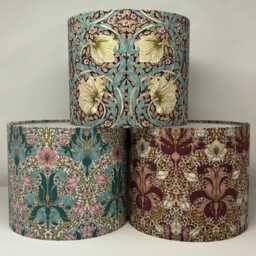 William Morris Spring Thicket Barbed Berry Lampshade - thumbnail 4
