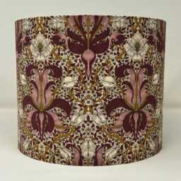 William Morris Spring Thicket Barbed Berry Lampshade - thumbnail 1