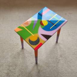 Abstract Blue Funky Pop Art Side End Resin Coffee Table, Geometric Modern Eclectic Unusual Cool Neon Painted Leg Colorful Epoxy Boho Table - thumbnail 2