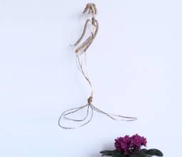 Wire Sculpture. Home Decor Lady Figurine Ooak - thumbnail 1