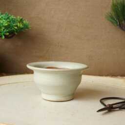 Handmade Green Mame Bonsai Pot. 8cm Diameter, 4.5cm High. G2554 - thumbnail 2