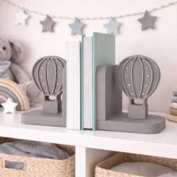 Personalised Wooden Hot Air Balloon Bookends - Kids Bedroom Or Nursery Shelf Decor - thumbnail 2